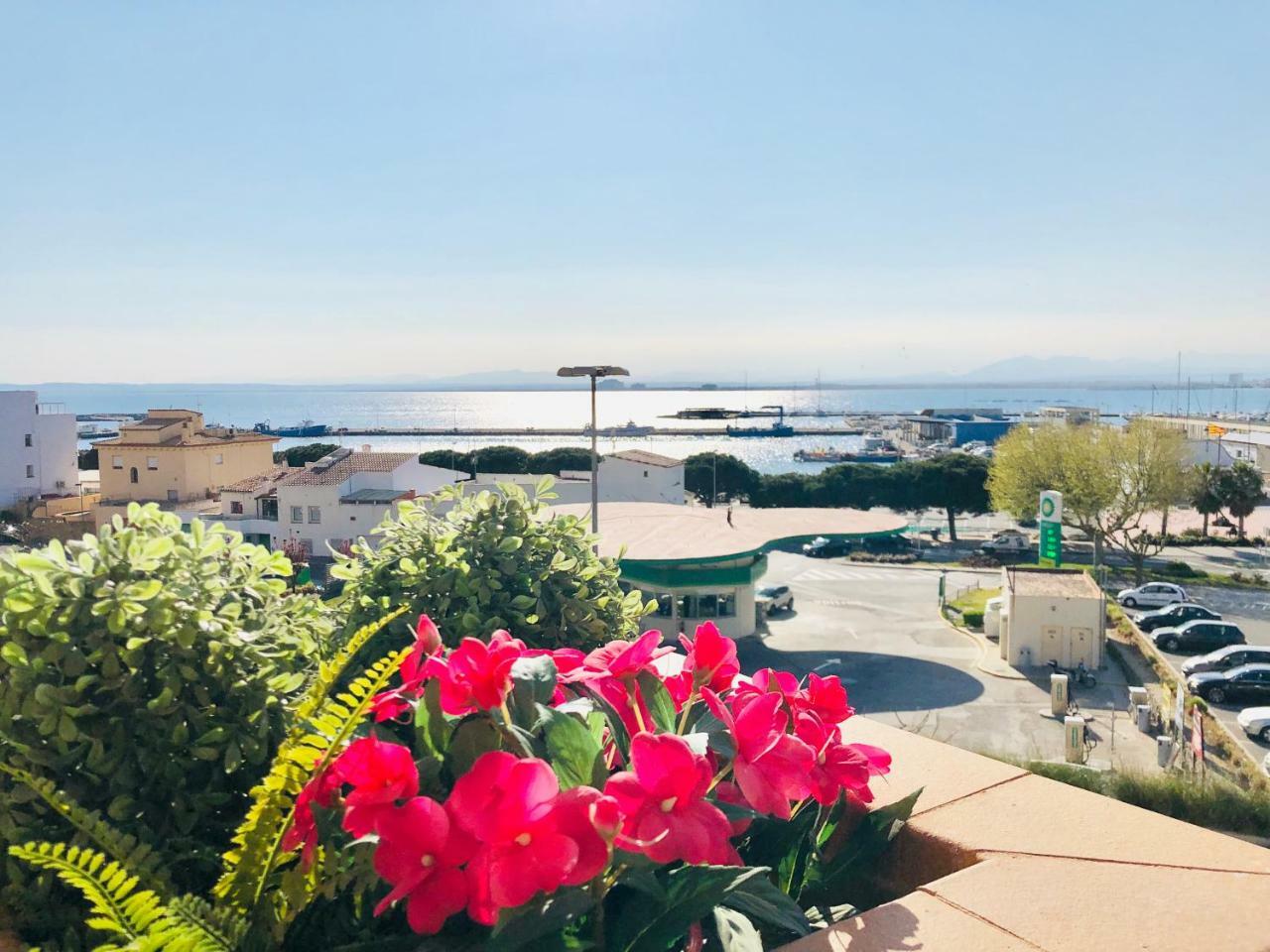 Roc Mar 3 3D - Apartamento Cerca Del Centro Y De La Playa - Terraza Con Vistas Al Mar Y Al Puerto Roses Eksteriør bilde